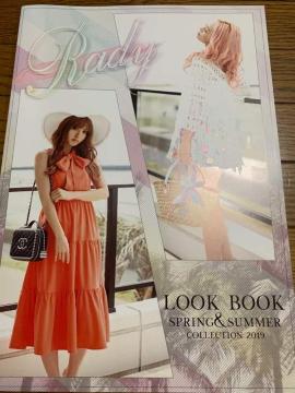 RadyLOOKBOOKSPRINGSUMMER2019ƭ߰߰