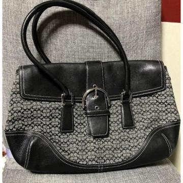 COACH �R�[�` ���U�[���L�����o�X �V�O�l�`���[�� �o�b�O ��