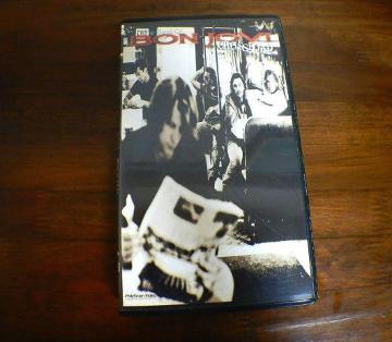 rfIe[v BON JOVI {EWB CROSS ROAD VHS Õi