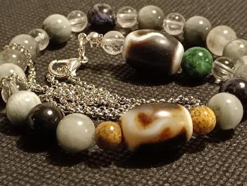 �����A�ł��B�u�Ӂi�v���j�̔@�����������܂��^�ԁv�g�˖�B��_���B�l�b�N���X���z���_�[�ƃu���X�ł��B