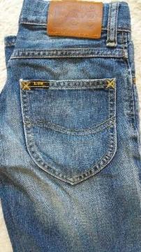 used  LEE W[Y@130