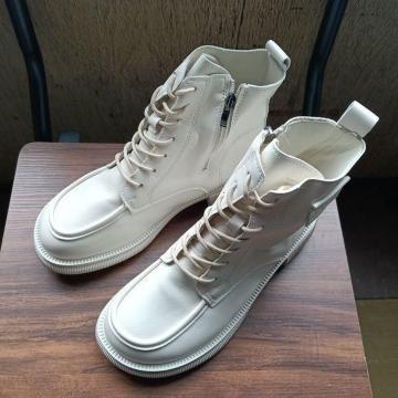 �V�i 23cm ���f�B�[�X �u�[�c �z���C�g ���� �V���[�Y �V���[�g�u�[�c