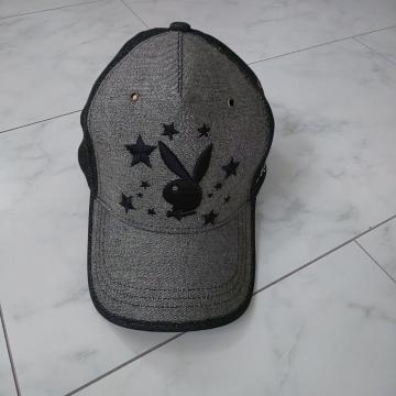 PLAYBOY vC{[C Lbv