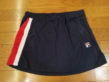 �X�J�[�g(FILA)
