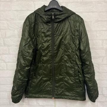  UNIQLO jN LeBOo[Vup[J