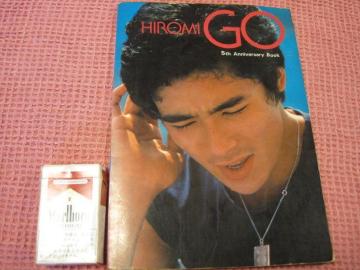 ���{ ���b�N�@���Ђ�݁w5th�A�j�o�[�T���[�u�b�N�x�ؔ��L��@1976�N���G�C�v�����~���[�W�b�N�@���A