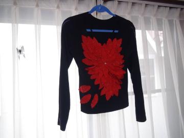 素晴らしく綺麗な薔薇の服(XL)!。