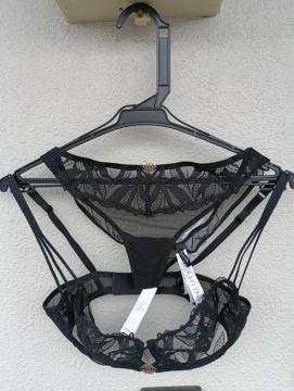 Aubade �I�[�o�h�D�u���W���[&�V���[�c�Z�b�g