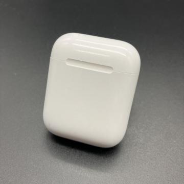  Apple Abv AirPods GA[|bY [dP[X A1602