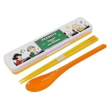 《New》スヌーピー★お弁当*エコの為の携帯に…スプーン&箸&ケース.セット