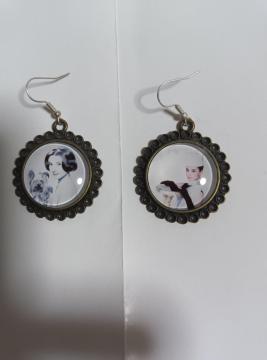 �I�[�h���[�w�b�v�o�[���̃s�A�X