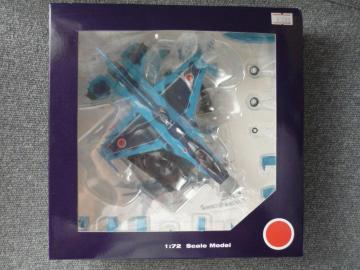 _CLXgfuq󎩉q@3qc@F-2A@KBW72011vT28