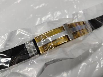 �V�i�u���X���b�g