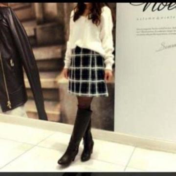 Vi^Ot@@VM[`FbNXJ[g@Noela   STCY