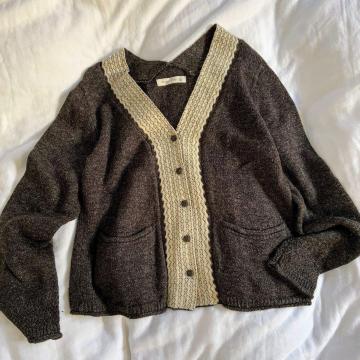 studio CLIP̔zFjbgJ[fBK