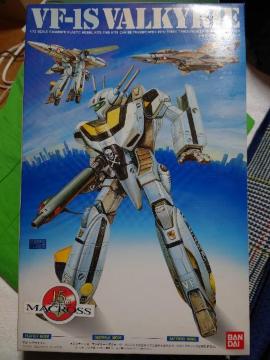 ϸ۽ 1/72 VF-1Sٷذ