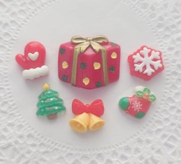 ★ハンドメイド素材★クリスマスパーツ・クリスマスアイテム6個mix