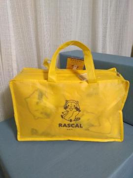 ���X�J���@�X�}�z�^�C���u�����P�b�g