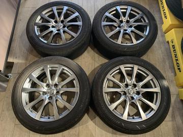 �y2412062�zTRG 18�C���` REGNO 235/50R18 2017�N �A���t�@�[�h ���F���t�@�C�A ���N�T�X LS ��