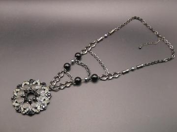 �V�i�@�A���e�B�[�N���S�V�b�N�X�g�[���l�b�N���X