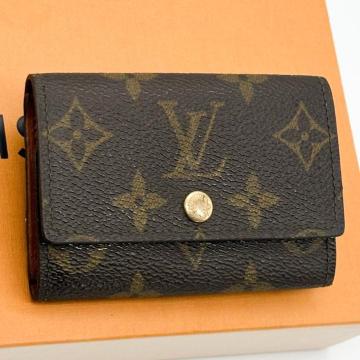 CBg ~eBN 6 mO uE L[P[X RpNg