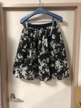 美品テチチ オーガンジーフレアスカート