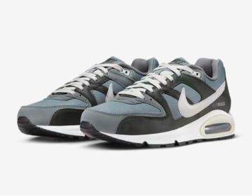 NIKE AIR MAX R}h
