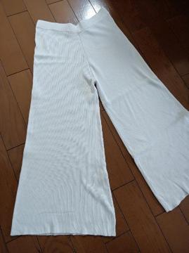 ZARA KNIT★ニットワイドパンツ★素敵白★新品同様★綺麗★清潔感上品★柔らか伸び伸び★履き心地抜群美脚足長★ザラ★