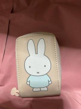 �~�b�t�B�[�̃J�[�h�P�[�X