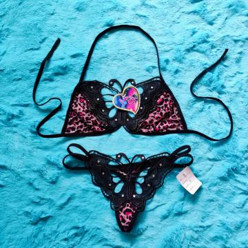 GbBBBX`[t^uW[&TobNBBWF[ZbgBBB