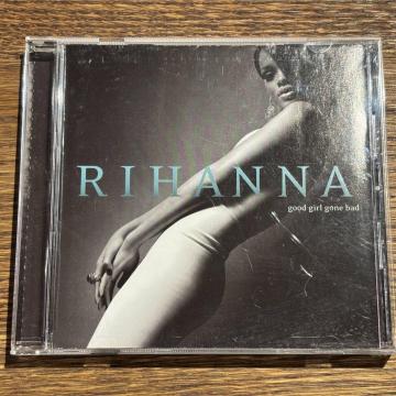 yRIHANNA (A[i)zgood girl gone bad