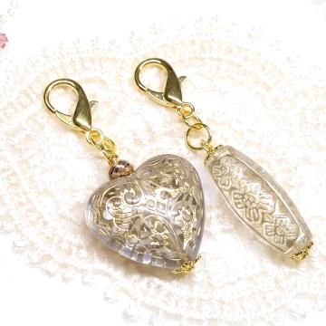 ����Ҳ�ށ��L�[�z���_�[����è�����傫�ȃr�[�Y��2�Z�b�g