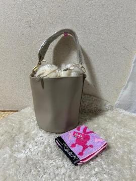 �V�iJEANASIS�t�@�[�t���В��o�b�N& Barbie�^�I���n���J�`