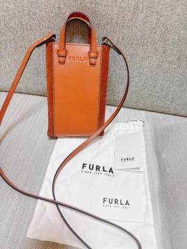FURLA �X�}�z�V�����_�[�o�b�O