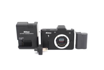 S��2549���Nikon 1 V1 �{�f�B��