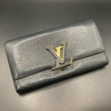 ���� LOUIS VUITTON ���C���B�g�� �|���g�t�H�C���J�v�V�[�k