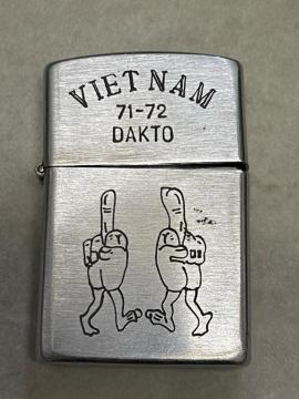 �x�g�i���푈 ���C�^�[ DAKTO 71-72 VIETNAM ZIPPO �x�g�i��  �W�b�| �x�g�i���W�b�|�[ �r���e�[�W