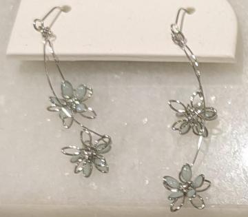 �����O�s�A�X