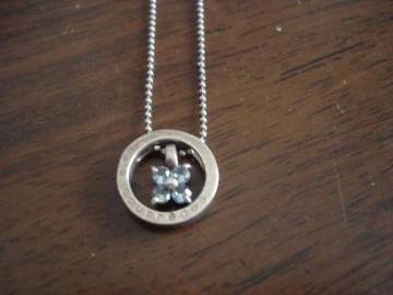 ���N���[�W���@Courreges�@�R�������f�U�C���l�b�N���X���������I