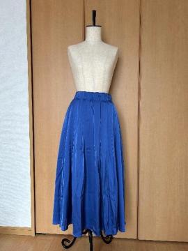美品 ルーニィ 光沢ブルー ロングスカート 38サイズ