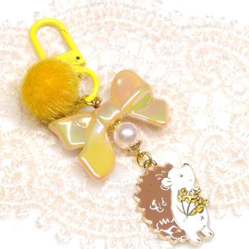 ����Ҳ�ށ��L�[�z���_�[���n���l�Y�~���C�G���[