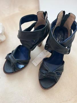 ���U�[�� �A���N���X�g���b�v�T���_�� �`�����L�[�q�[�� �_�[�N�l�C�r�[ 38