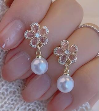 �X�C�[�g�s���N�̉Ԃƃp�[���̃X�^�b�h�s�A�X