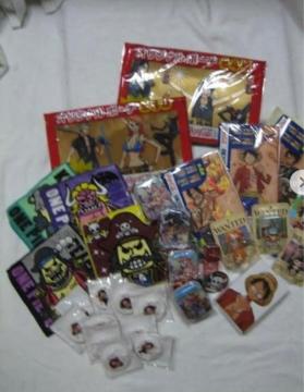 ONE PIECE@܂Ƃߔ@|[`/gv/~j^I/N[i[P[X@s[X