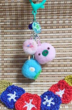 ハンドメイド♪ポンポン和菓子ジャラジャラチャーム☆朝顔・青☆