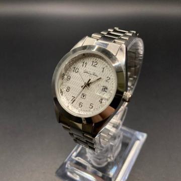 ���� Valentino Rudy �r���v