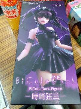 �V�i�A���J���@�t�B�M���A�@���苶�O�@�f�[�g�A���C�uV