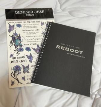tR genderJess ^gD[V[&m[gZbg