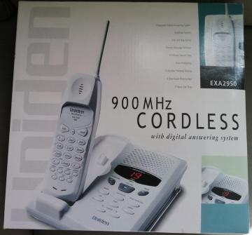 Uniden EXA2950 900MHz �R�[�h���X�d�b