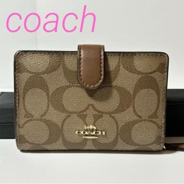 COACH �R�[�` �R���p�N�g���z �u���E�� PVC ���U�[ �V�O�l�`���[